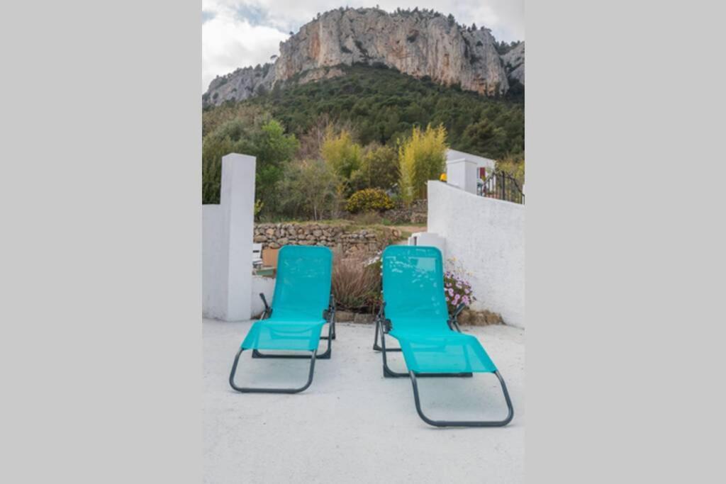 Maison Avec Jardin, Parking Entre Mer Et Montagne Villa Le Revest-le-Eaux Eksteriør bilde